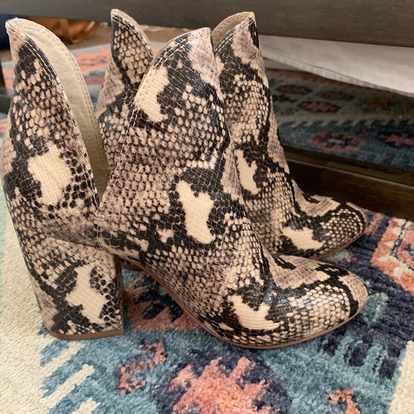 Steve Madden Snakeskin Heeled Booties - Picture 4 of 6